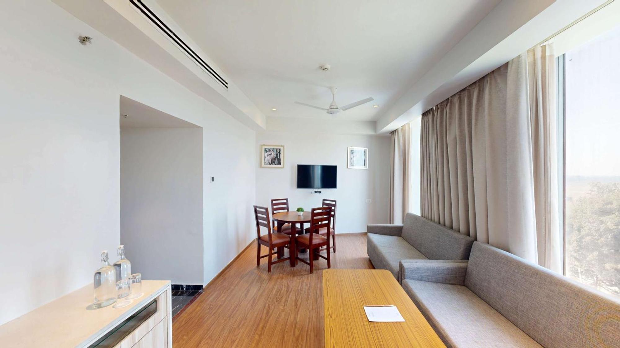 Radisson Airport Hotel
